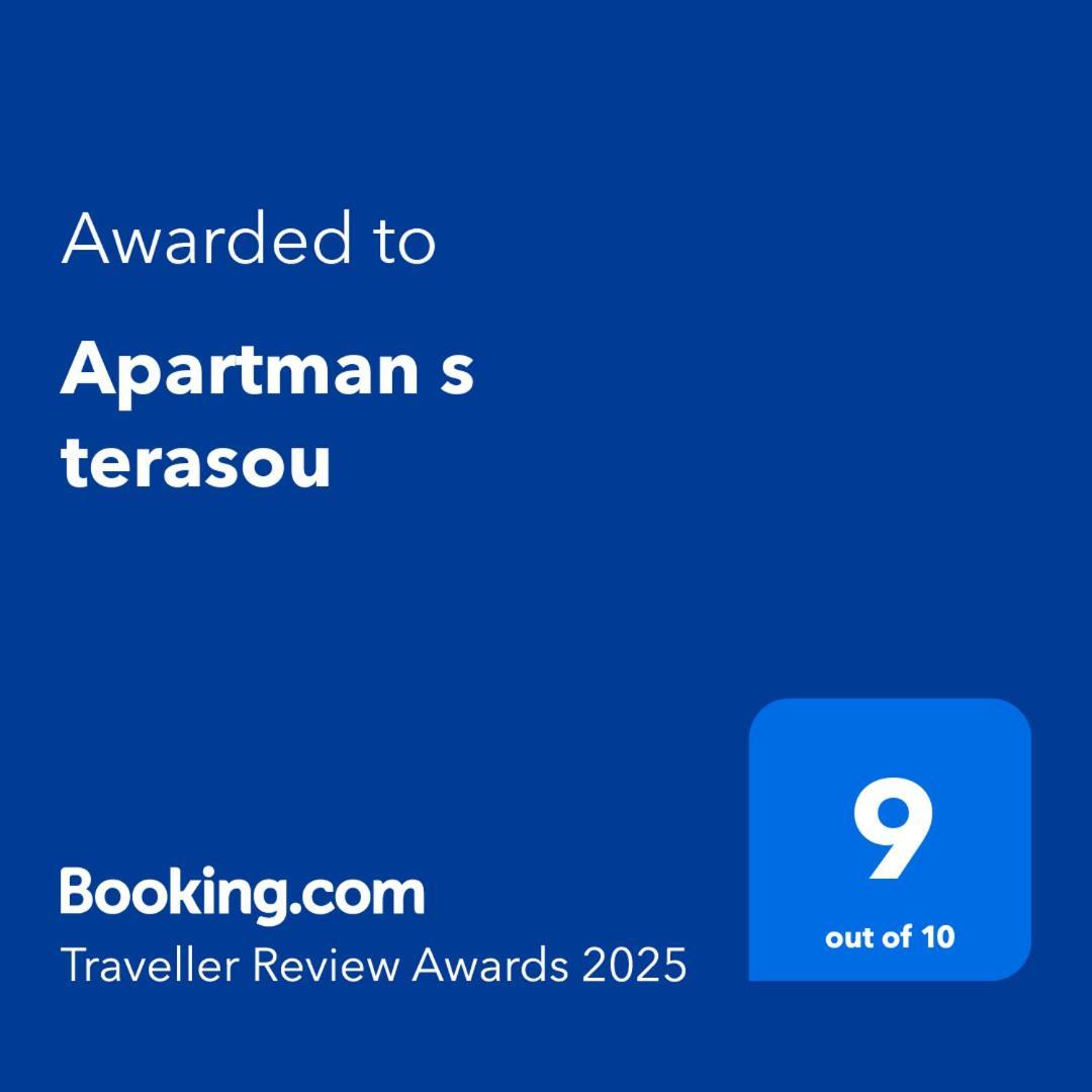 Apartman S Terasou Ócsad Kültér fotó